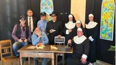 Kulissenschieber Fuldatal boten „Guns ‚n‘ Nuns“